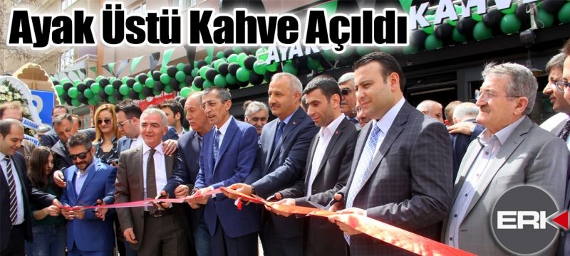 Ayaküstü Kahve Açıldı