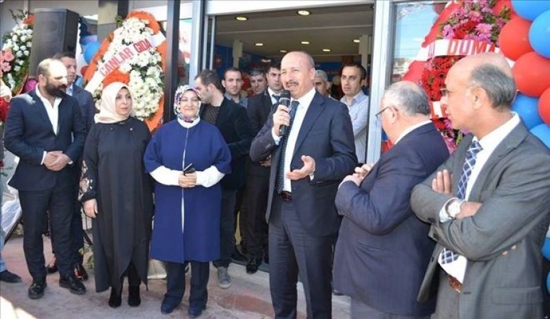Gökkuşağı Hipermarket Zinciri Büyüyor