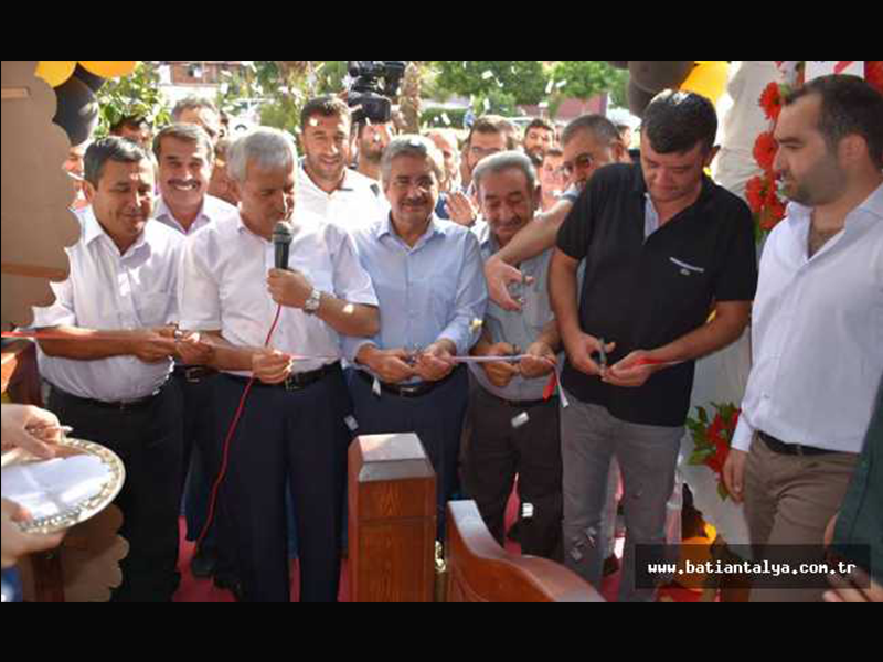 “Hatır Kahvesi” Kumlucalıları Bekliyor.  BATI ANTALYA GAZETESİhttp://www.batiantalya.com.tr/kumluca/hatir-kahvesi-kumlucalilari-bekliyor-h3066.html  Batı Antalya Gazetesi