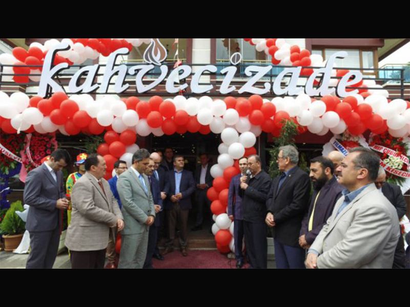 Kahvecizade'nin açılışı yapıldı