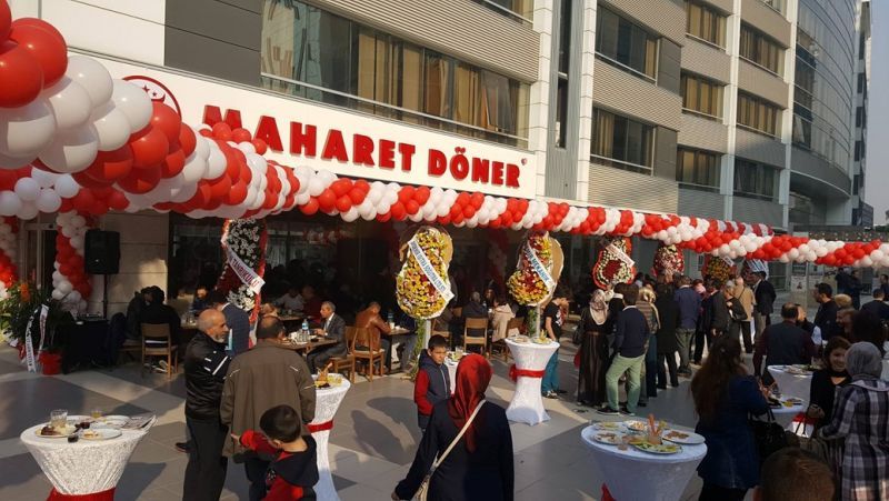 Maharet Döner Bayraklıda Açıldı