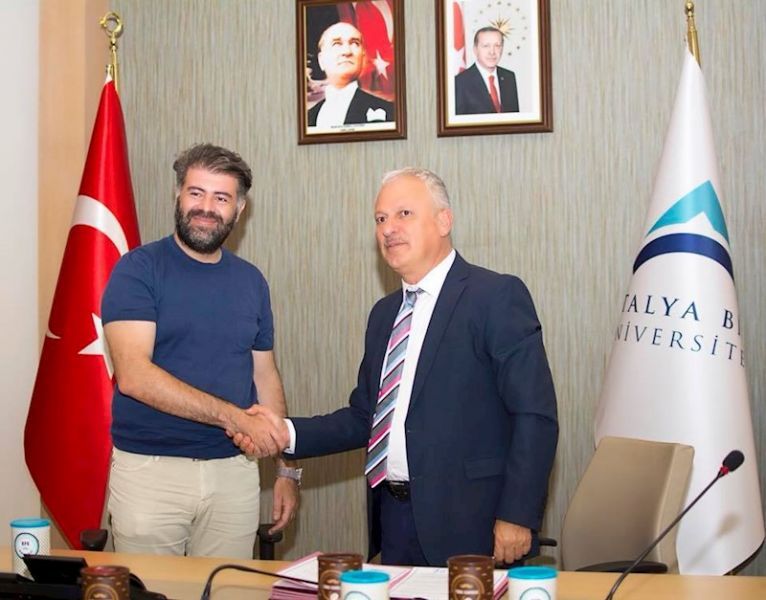Bilimin Işığında Kaliteli ve Sağlıklı Lezzetler İçin Çalışıyoruz!