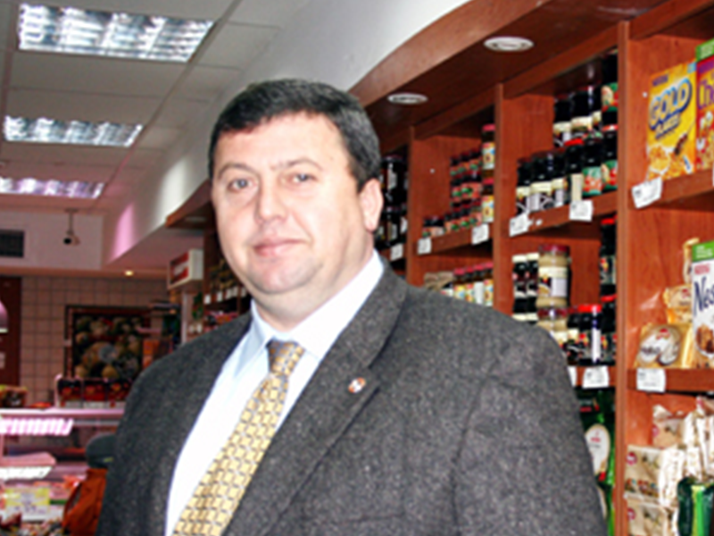 Paşalı Süpermarket'in Sahibi Zeki Paşalı