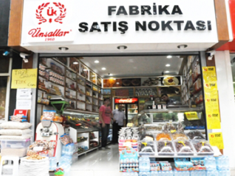 Ünsallar Kuruyemiş’ten fabrika satış noktası