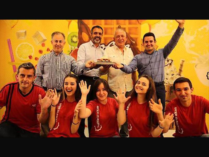Waffle'cı Akın, dünya lezzeti oldu