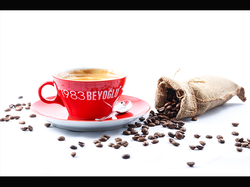 1983 BEYOĞLU ÇİKOLATA & KAHVE