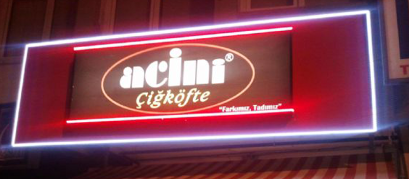 ACİNİ ÇİĞKÖFTE