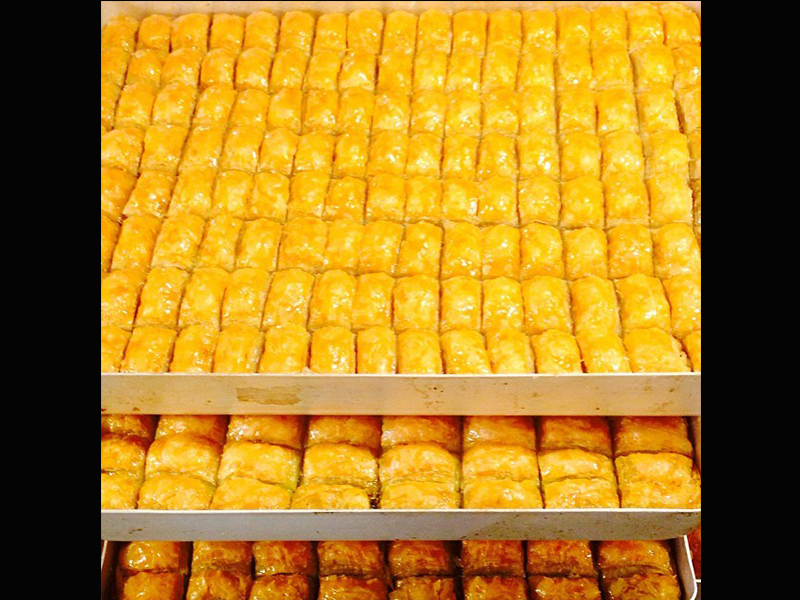 BAKLAVACI KARACAOĞLU