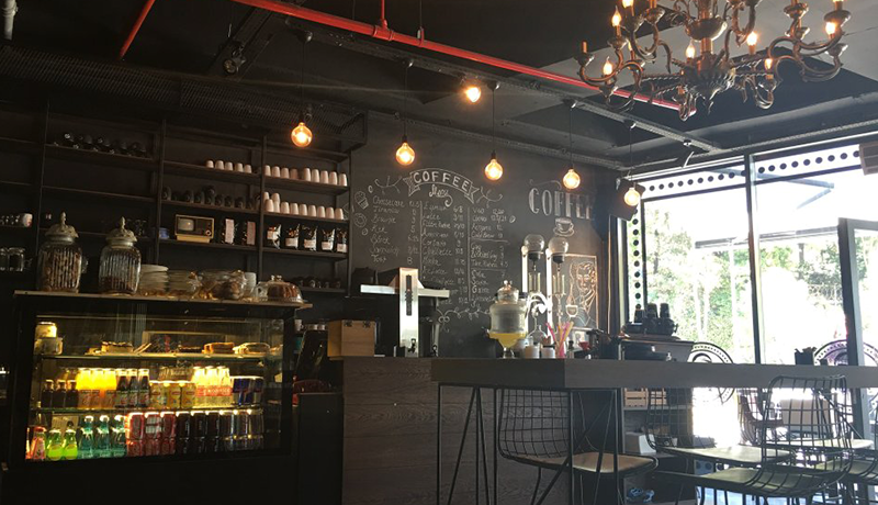 BLACK CUP COFFEE