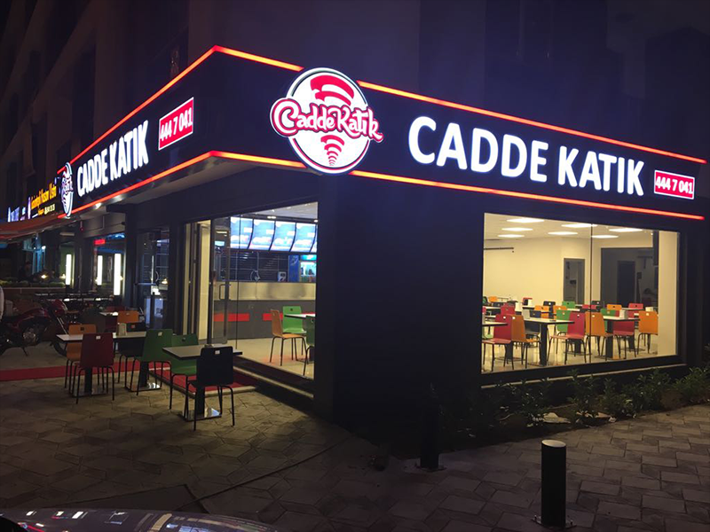 CADDE KATIK