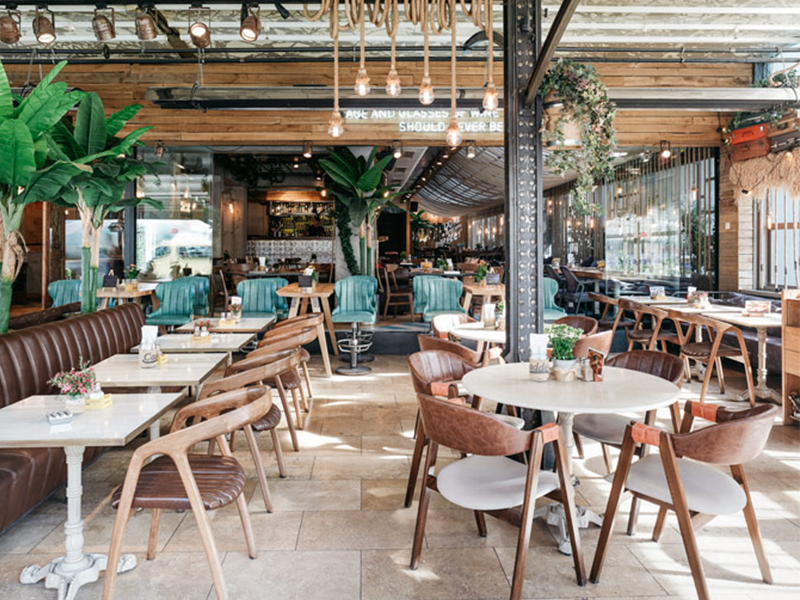 CAFE CADDE