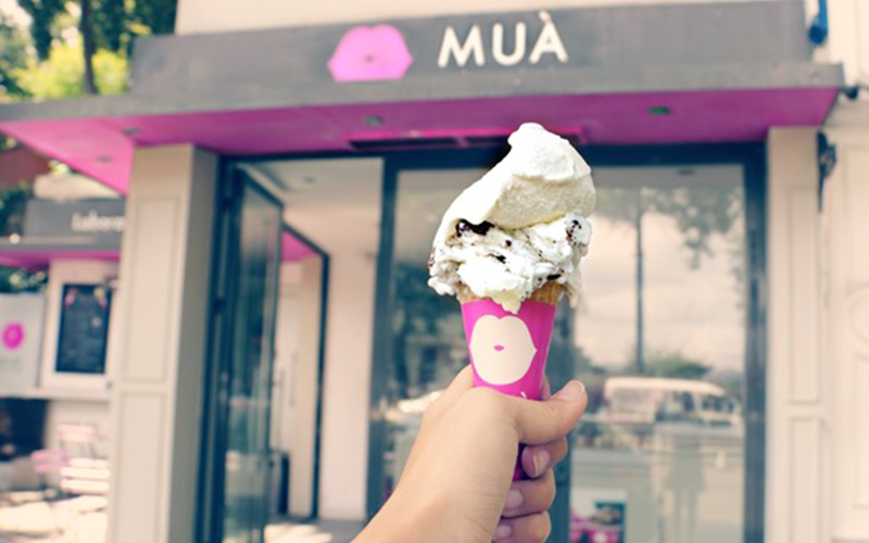 MUA