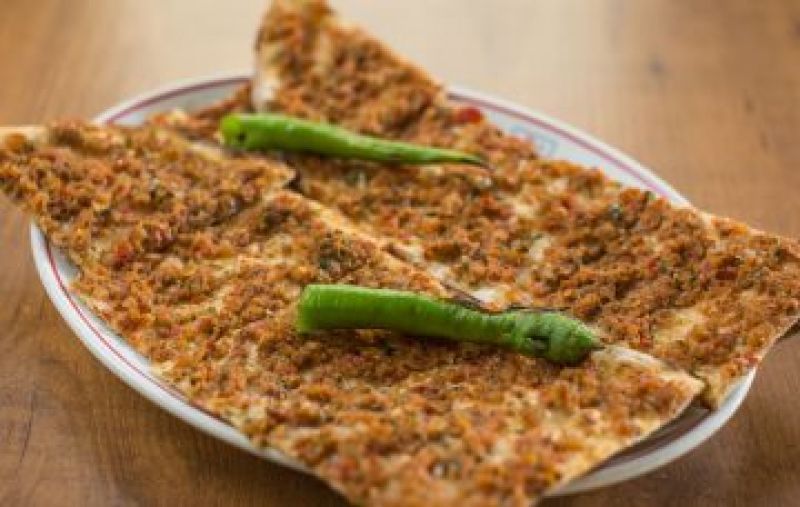 ÖZLER DÖNER