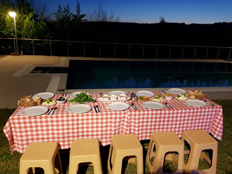 PUKKA CATERING
