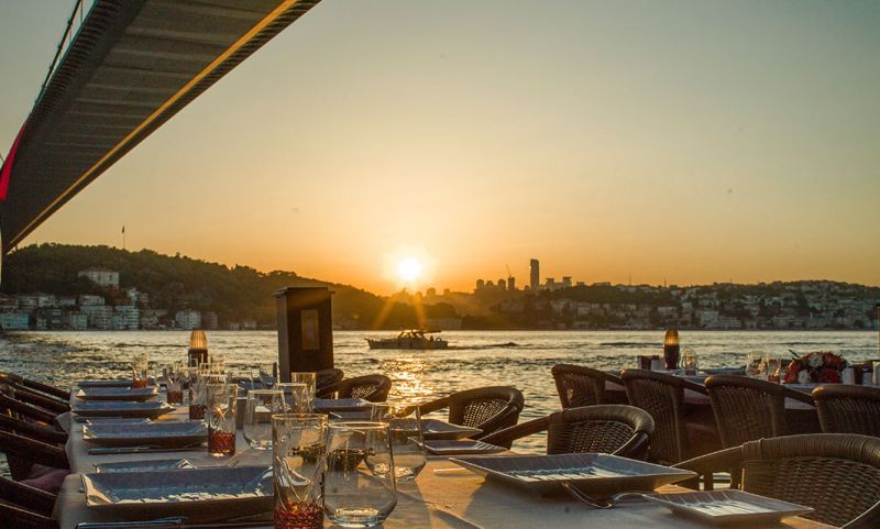 USKUMRU RESTAURANT