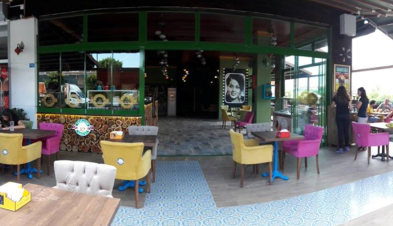 YEŞİLÇAM KAHVE EVİ